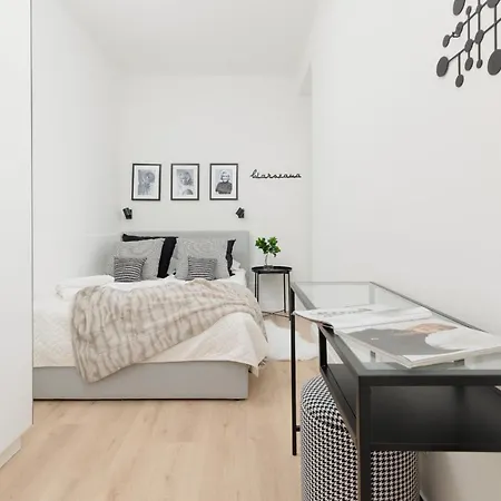 公寓 Srodmiescie Modern Krucza By Renters Prestige 华沙