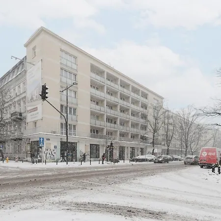 Srodmiescie Modern Krucza By Renters Prestige Apartmán